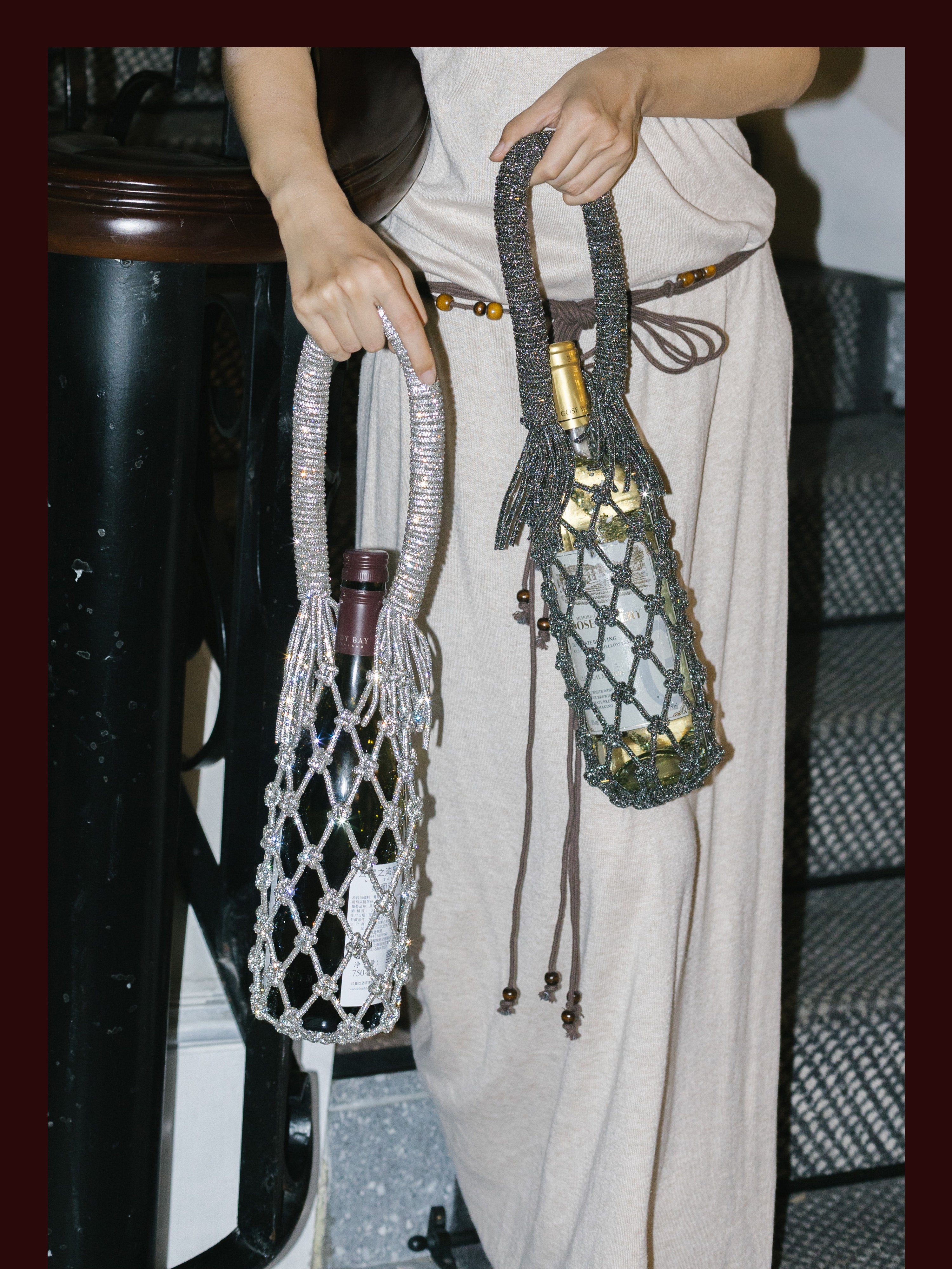 Luxe Crystal Knot Wine Carrier