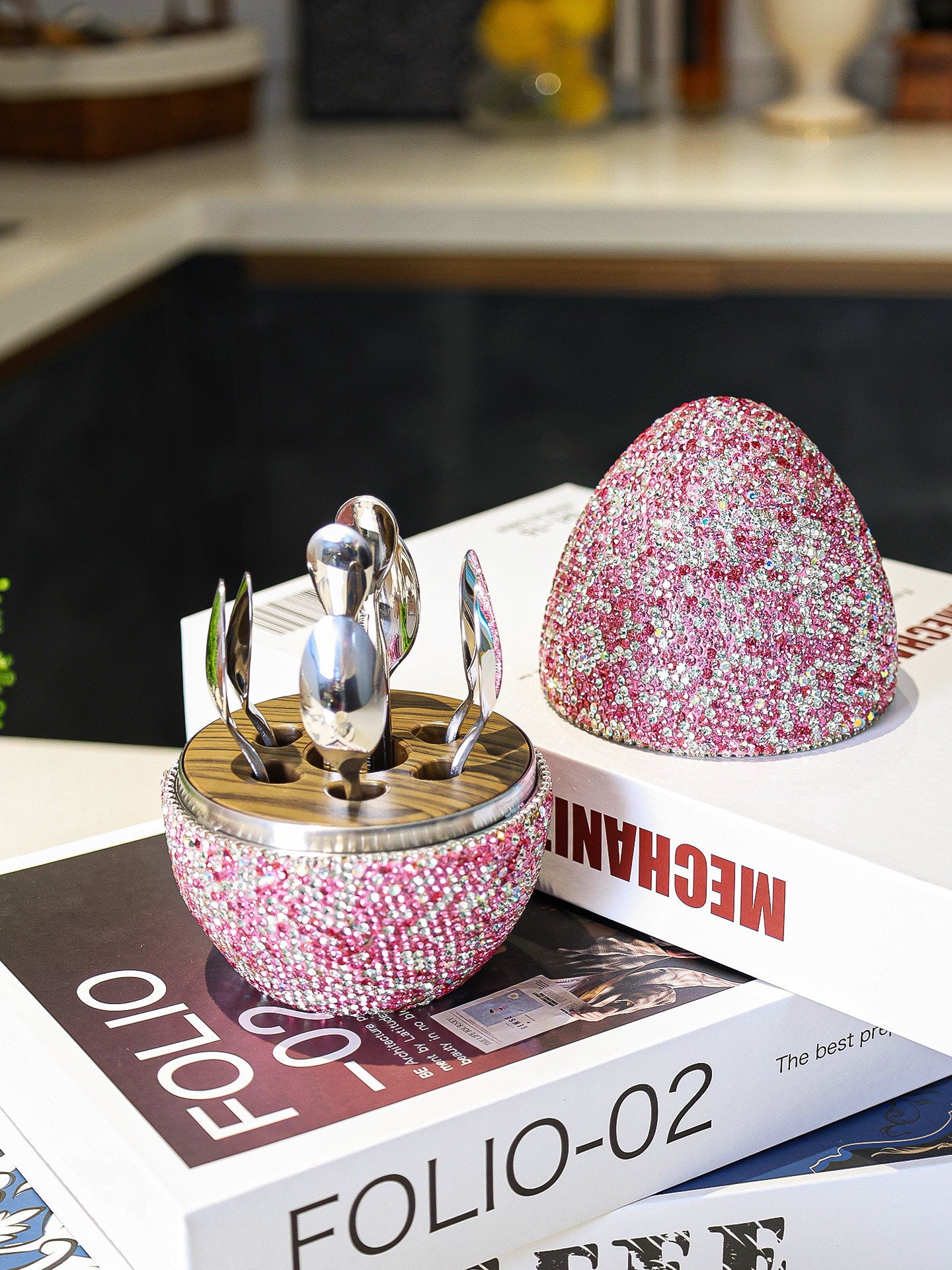 Luxe Crystal Egg Cutlery Set